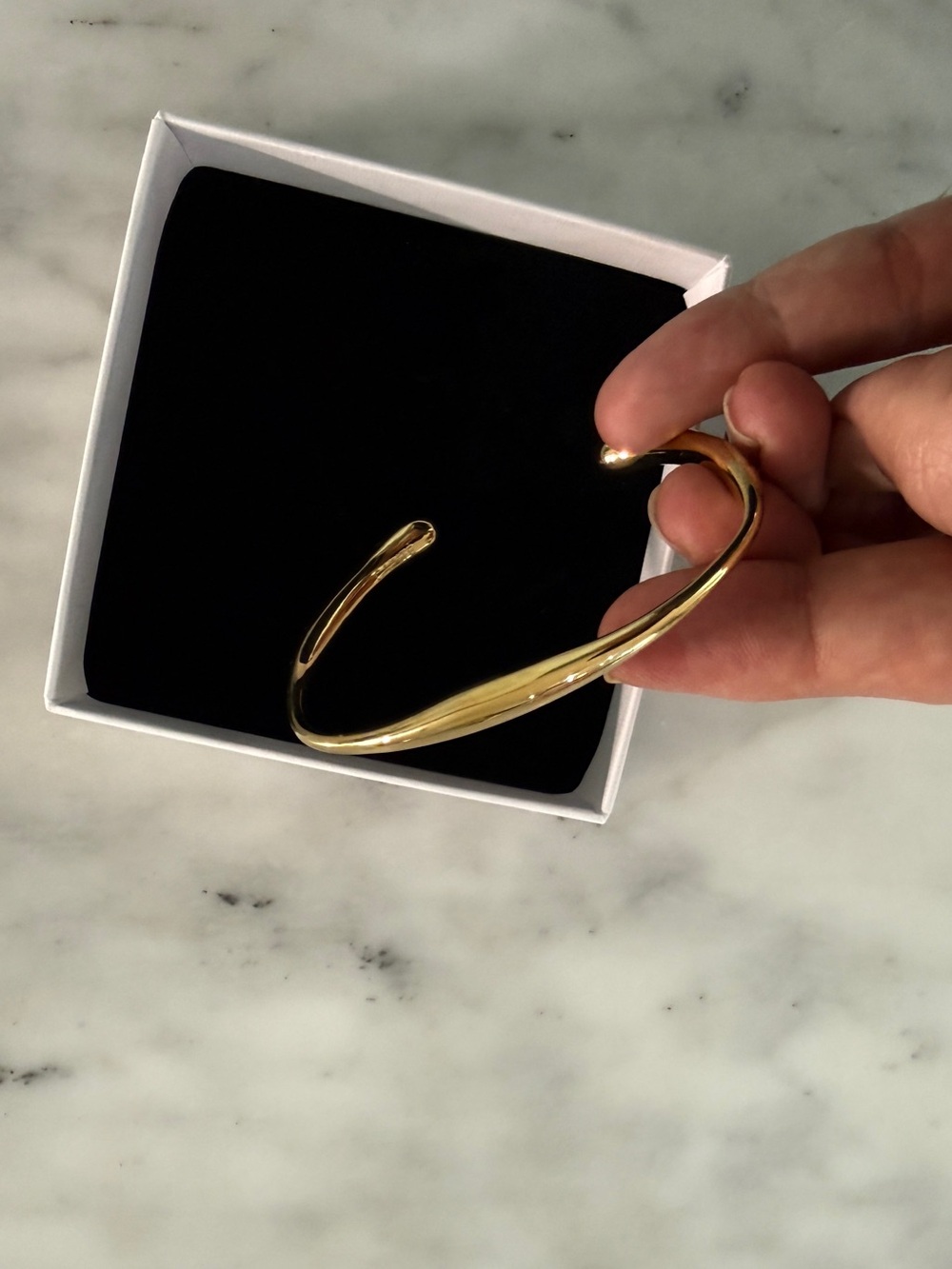 Cainté Gold Plated Open Cuff Bracelet Men Accessories